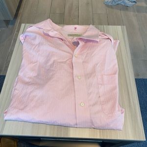 Tommy Bahama Men's button up shirt